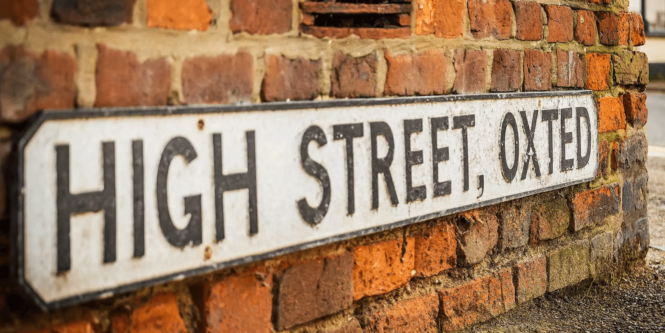 Oxted vs Caterham: Which Surrey Town is Right for You?