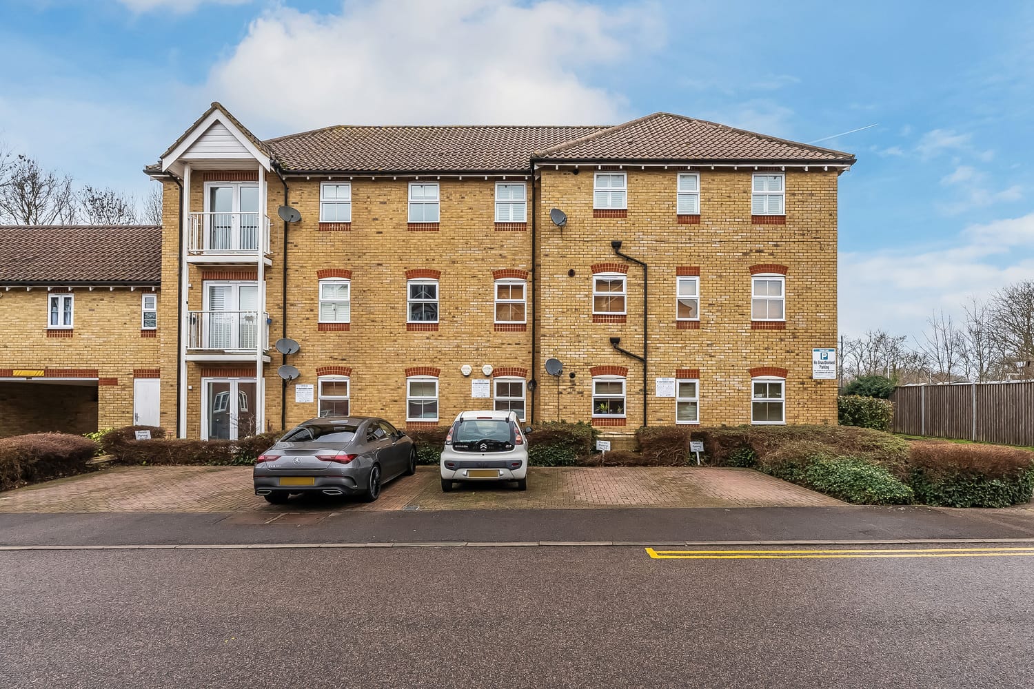 2 Bed Flat For Sale In The Sidings Dunton Green Sevenoaks Kent 2-bed-flat-for-sale-in-the-sidings-dunton-green-sevenoaks-kent